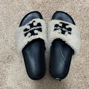 Tory Burch Cream Shearling Slides with Black Logo